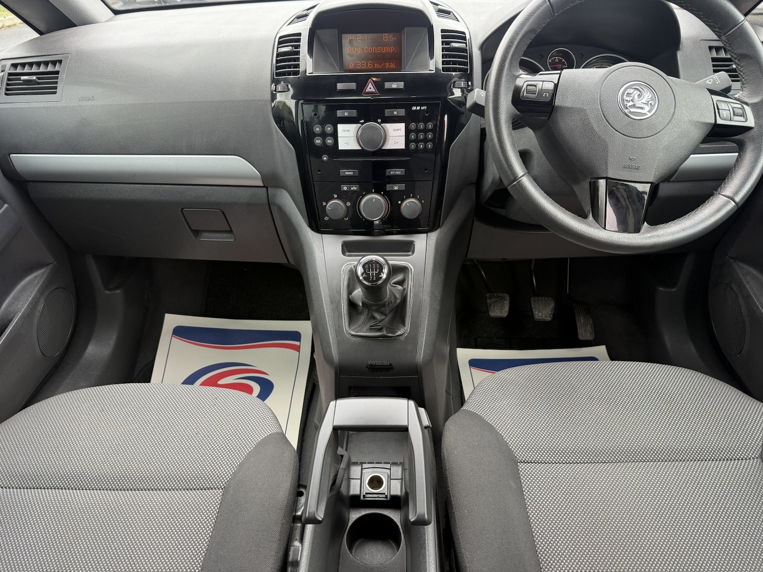 Used Vauxhall Zafira 2010 for sale - 78209940: Photo 15