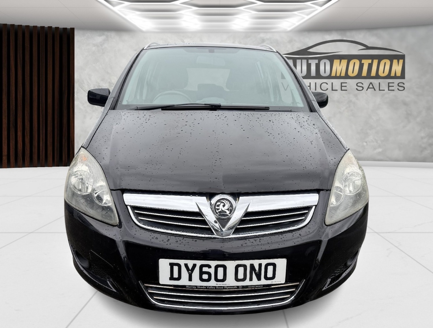 Used Vauxhall Zafira 2010 for sale - 78209940: Photo 2