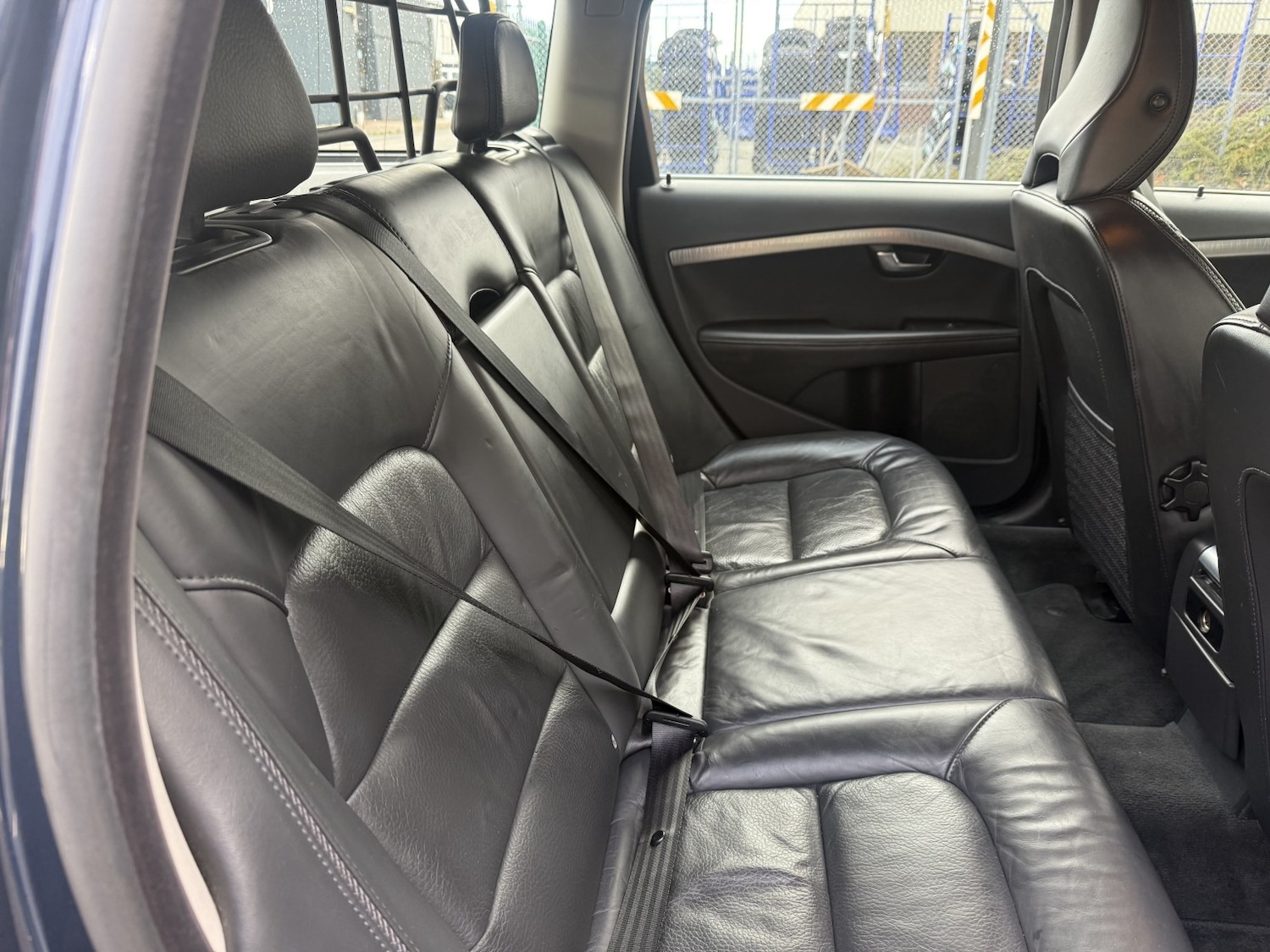 Used Volvo XC70 2012 for sale - 76643363: Photo 11