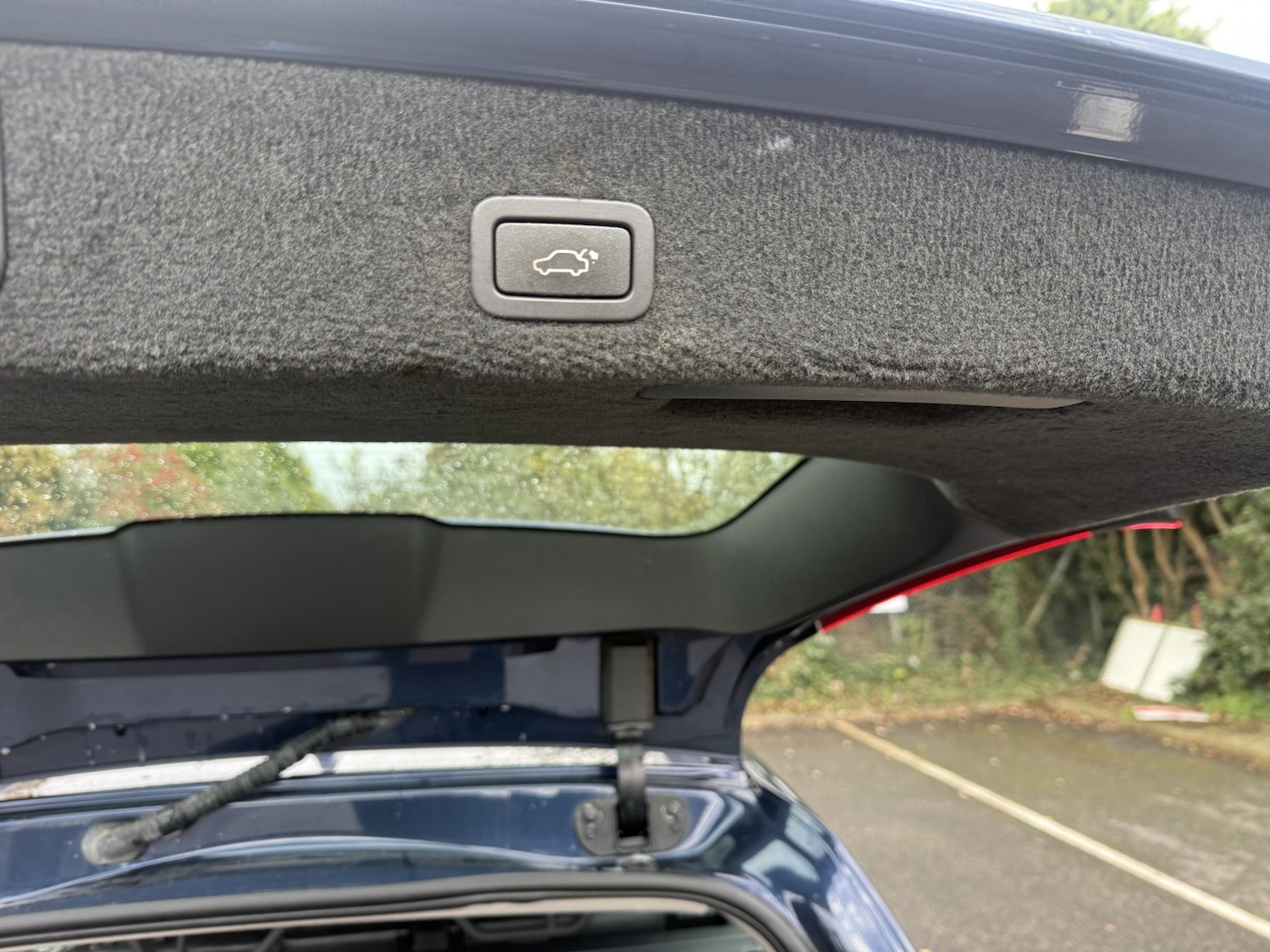 Used Volvo XC70 2012 for sale - 76643363: Photo 15