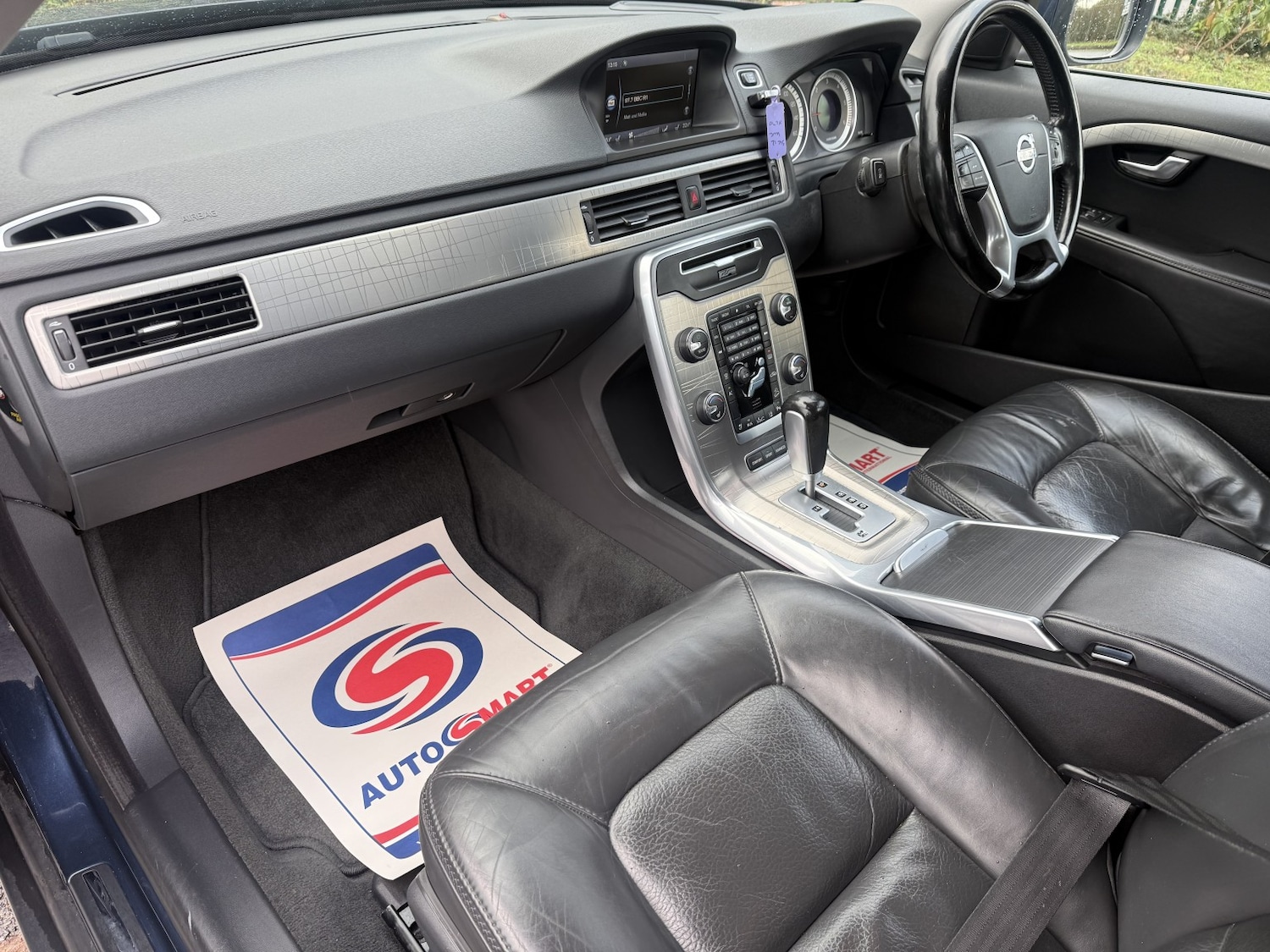 Used Volvo XC70 2012 for sale - 76643363: Photo 9