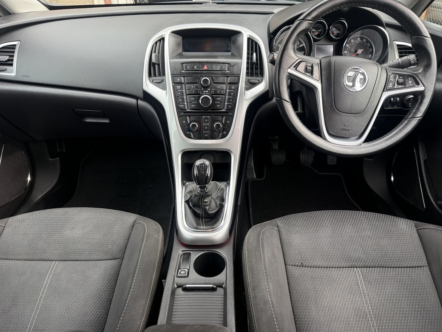 Used Vauxhall Astra 2012 for sale - 77584520: Photo 10