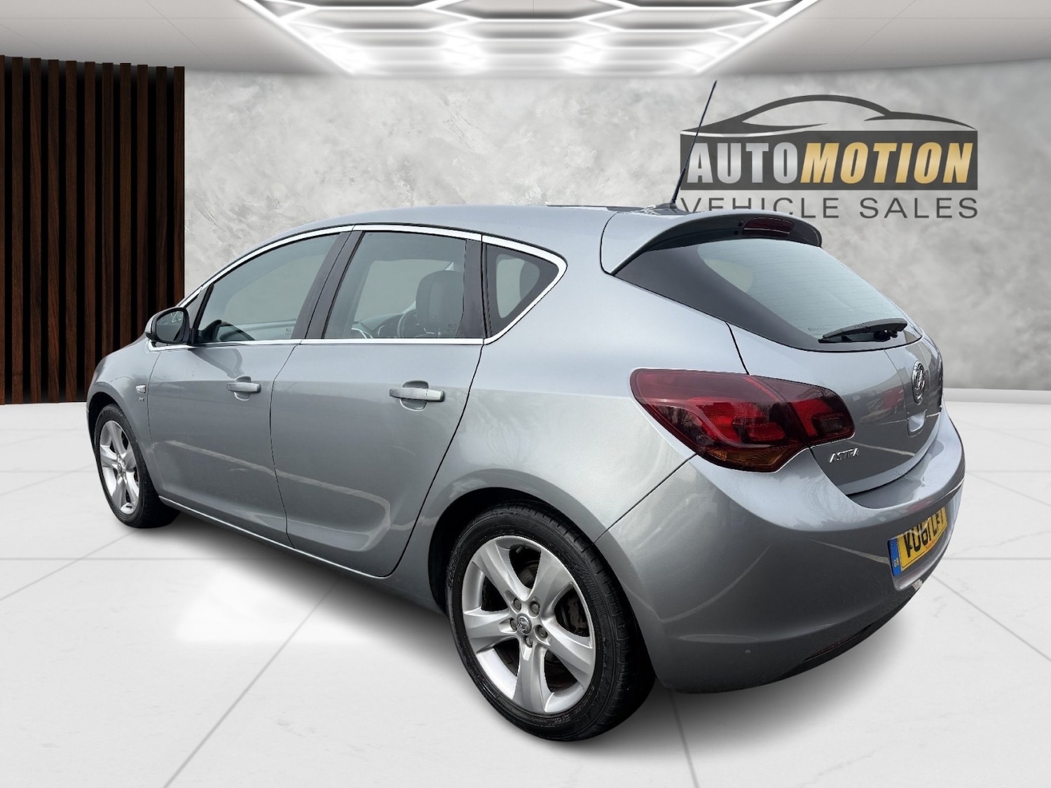 Used Vauxhall Astra 2012 for sale - 77584520: Photo 5