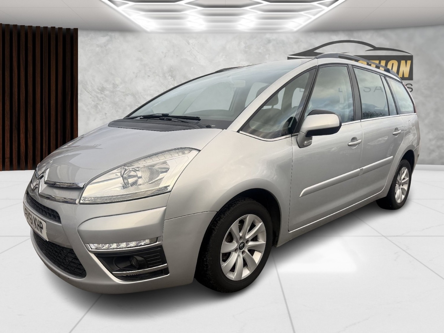 Used Citroen Grand C4 Picasso 2011 for sale - 77616376: Photo 3