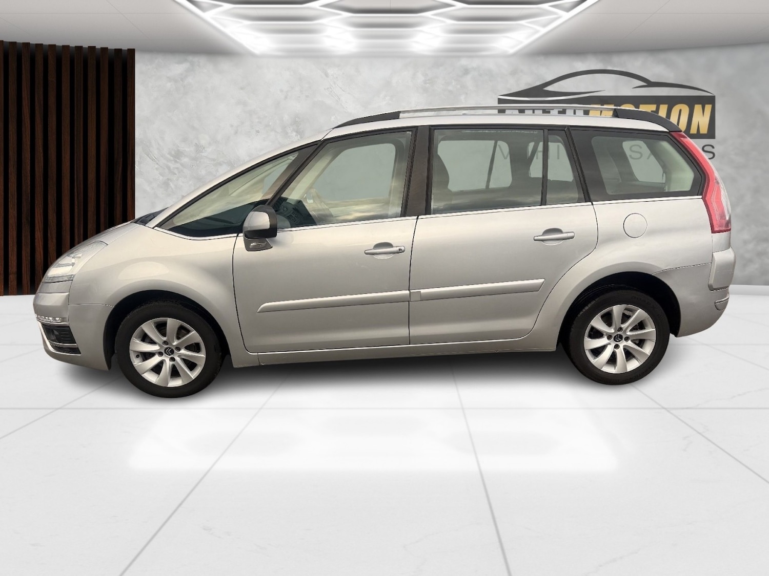 Used Citroen Grand C4 Picasso 2011 for sale - 77616376: Photo 4