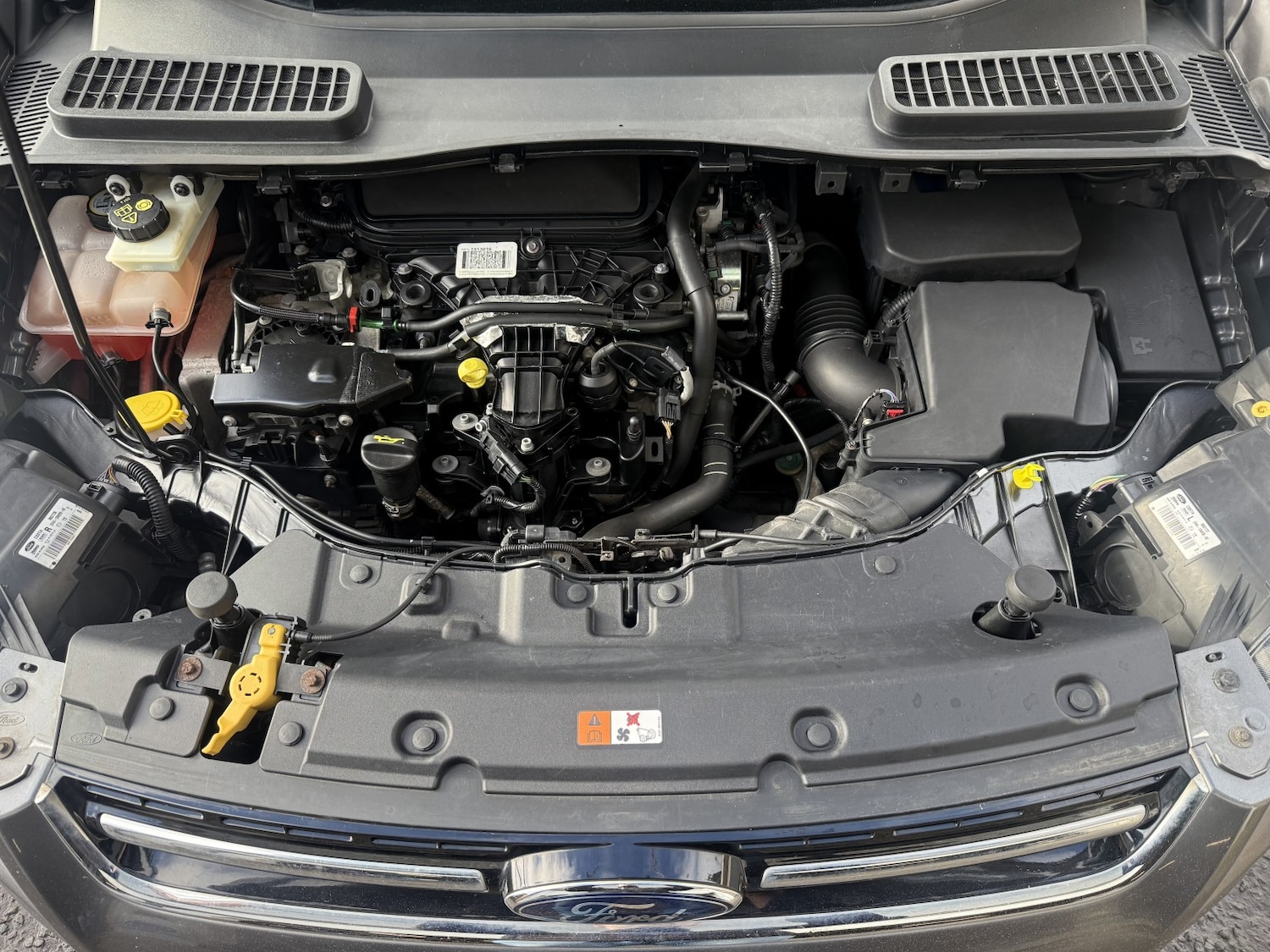 Used Ford Kuga 2014 for sale - 76536731: Photo 14