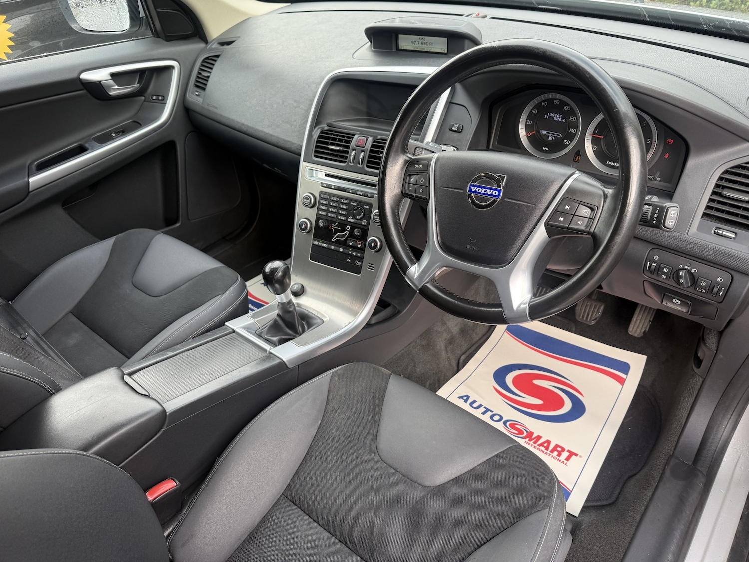 Used Volvo XC60 2009 for sale - 77459963: Photo 7