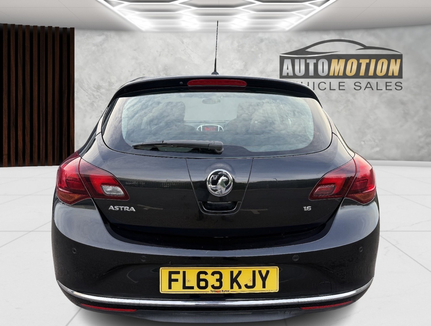 Used Vauxhall Astra 2013 for sale - 78038915: Photo 6