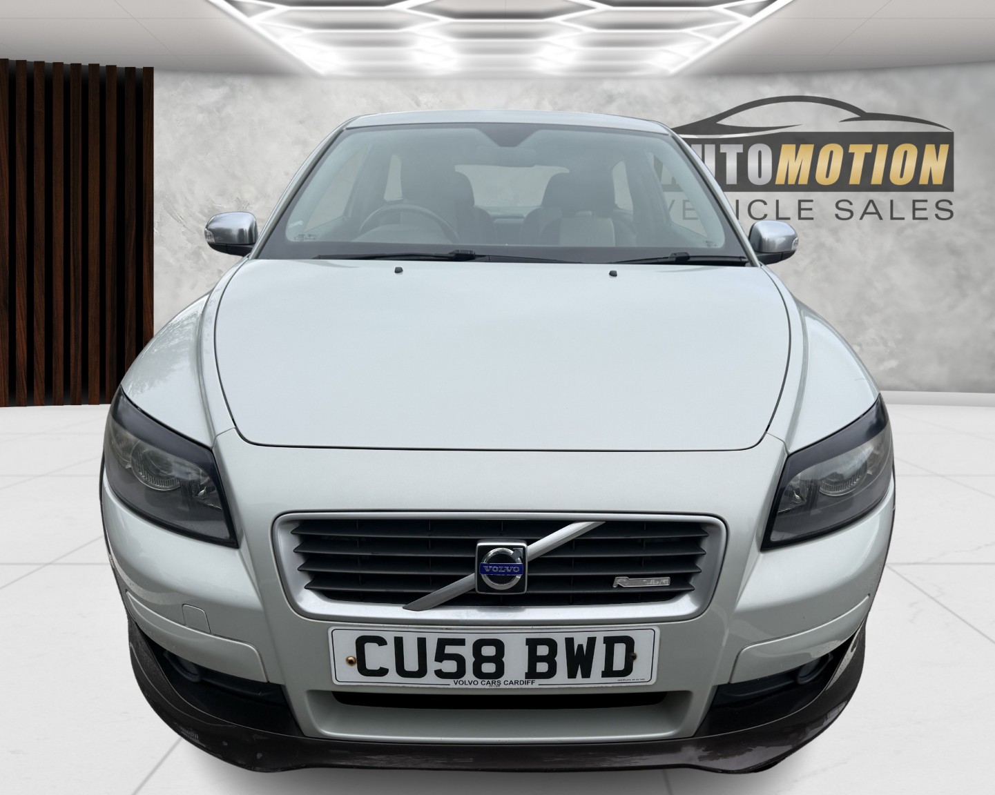 Used Volvo C30 2008 for sale - 76211789: Photo 2