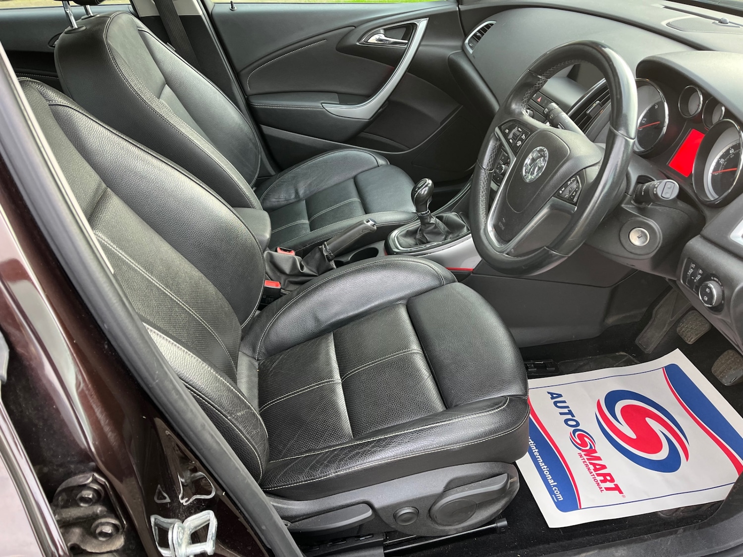 Used Vauxhall Astra 2013 for sale - 76391823: Photo 5