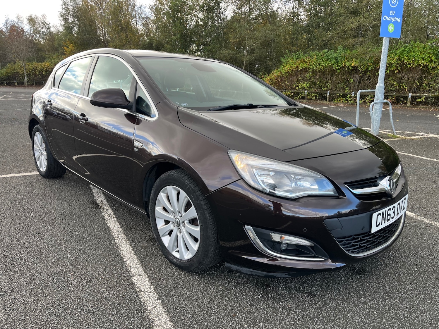 Used Vauxhall Astra 2013 for sale - 76341114: Photo 1