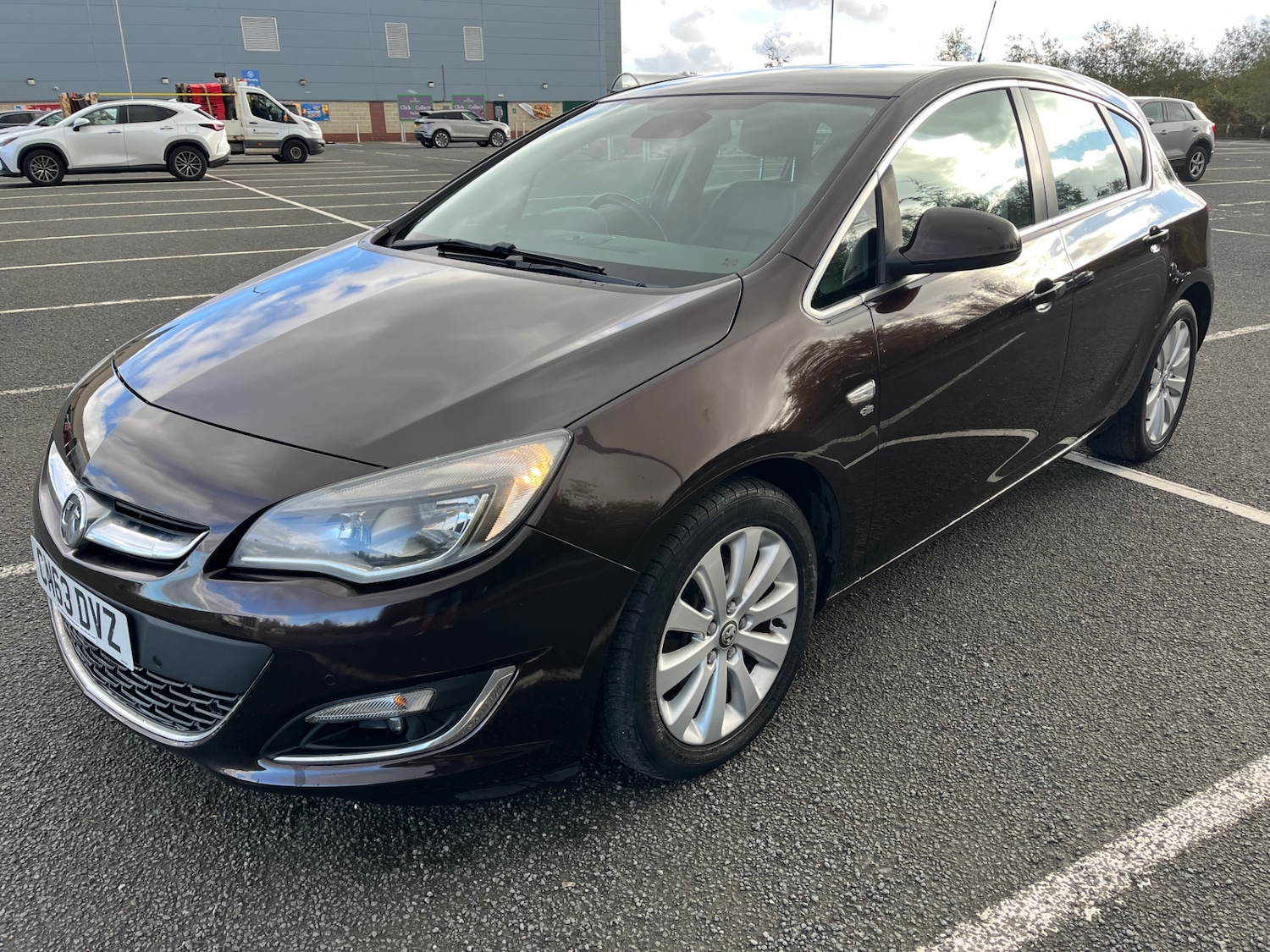 Used Vauxhall Astra 2013 for sale - 76341114: Photo 3