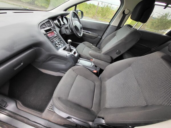 Used Ford Galaxy 2012 for sale - 74898627: Photo 20
