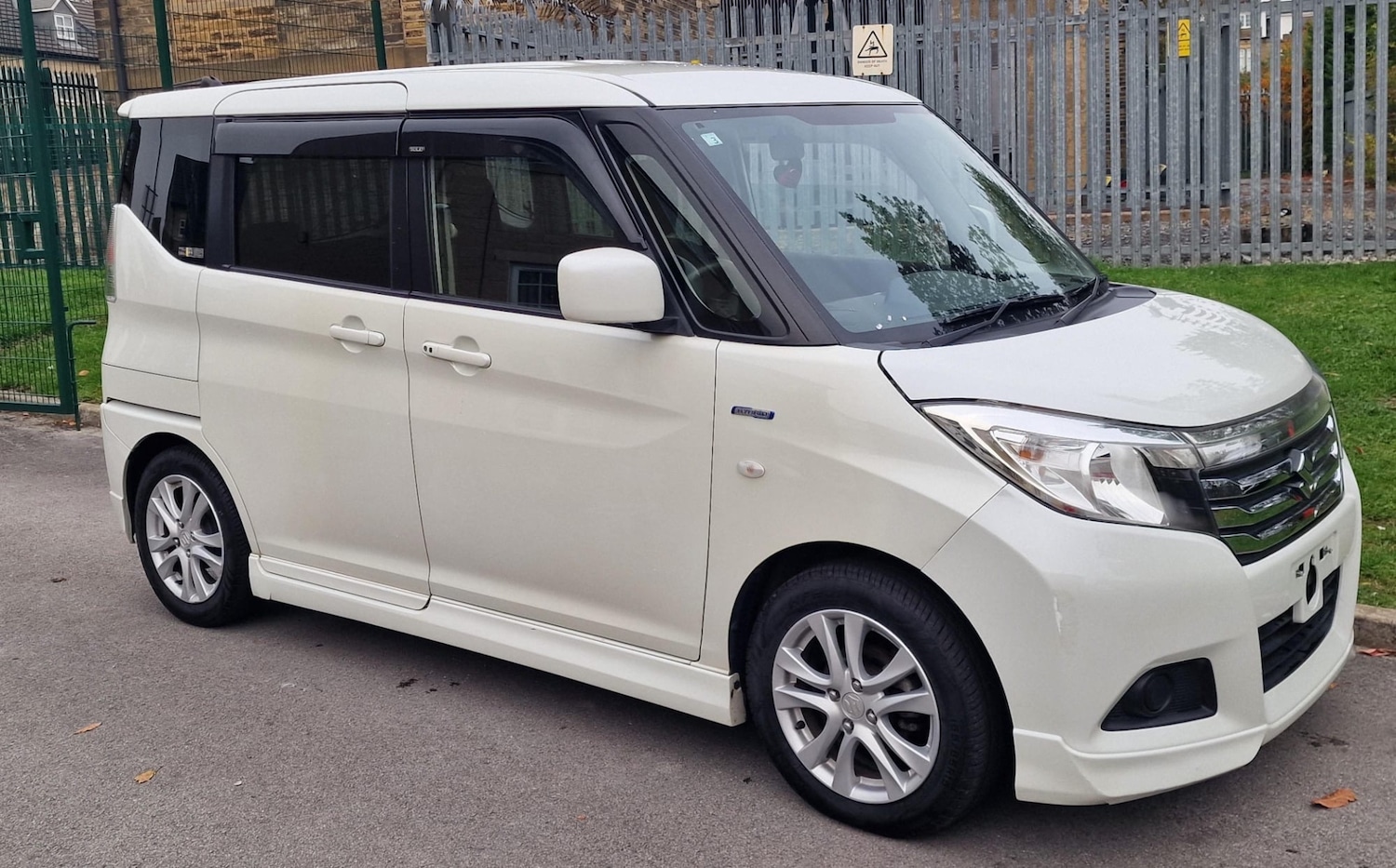 Used Suzuki Swift 2015 for sale - 76196953: Photo 24