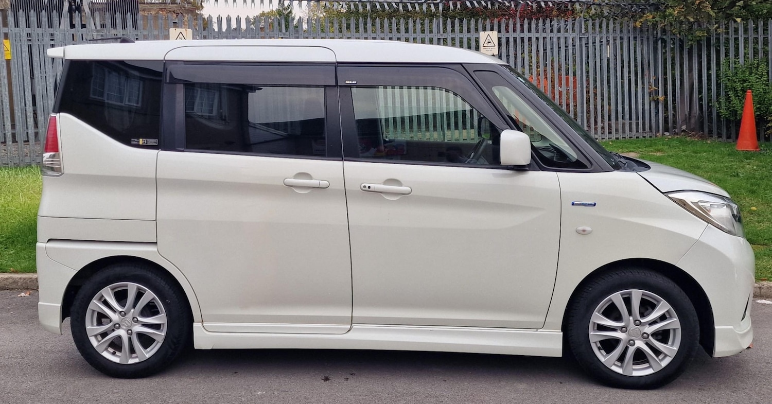 Used Suzuki Swift 2015 for sale - 76196953: Photo 27