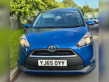 Used Toyota Sienta 2015 for sale - 78889557: Photo
