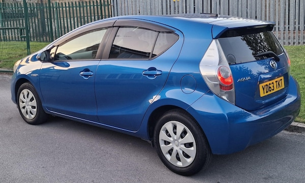 Used Toyota Aqua 2014 for sale - 75400438: Photo 10