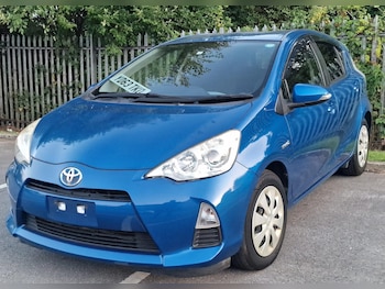 Used Toyota Aqua 2014 for sale - 75400438: Photo