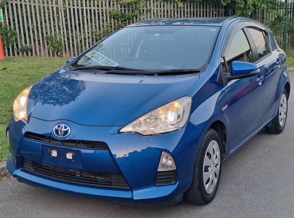 Used Toyota Aqua 2014 for sale - 75400438: Photo 6