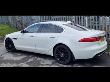Used Jaguar XF 2017 for sale - 74872884: Photo