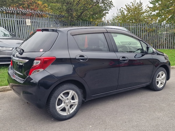 Used Toyota Yaris 2014 for sale - 76268718: Photo 14