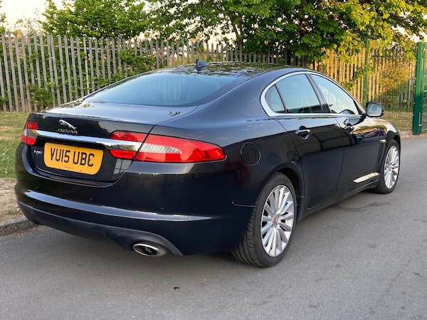 Used Jaguar XF 2015 for sale - 74872891: Photo 4