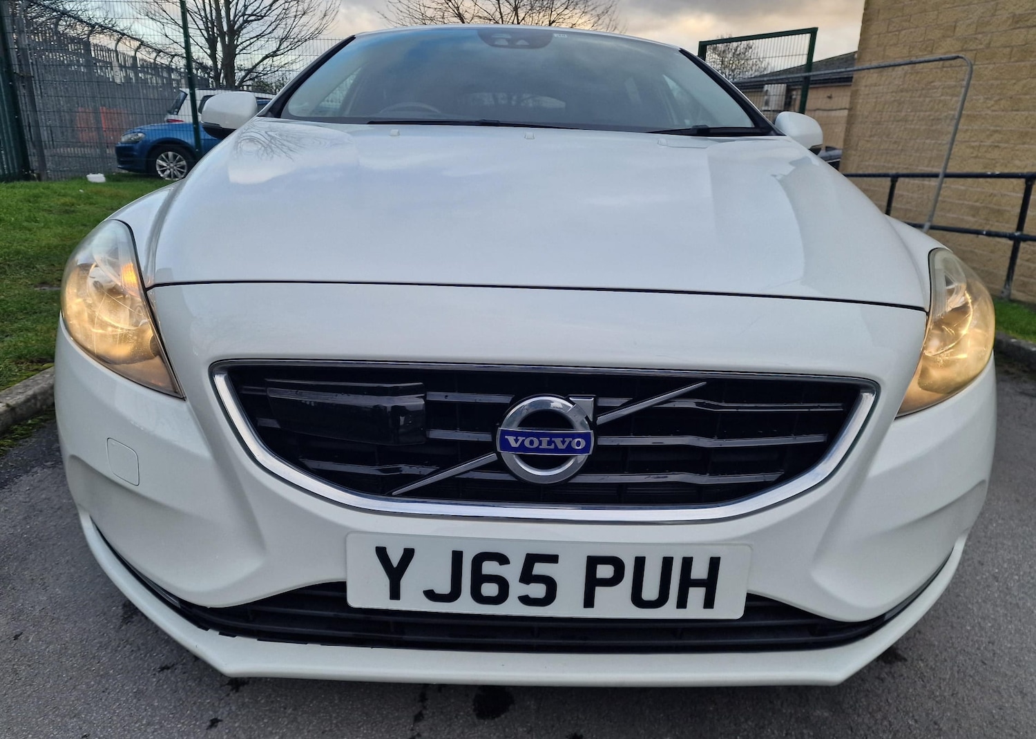 Used Volvo V40 2015 for sale - 77315512: Photo 26