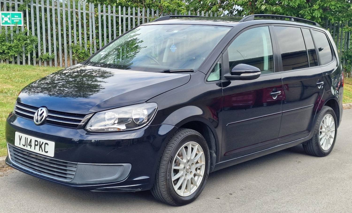 Vehicle 29