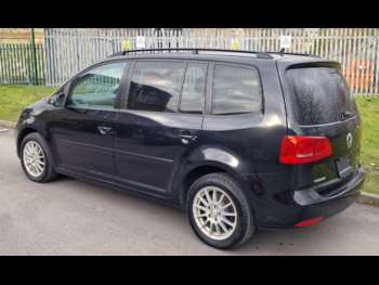 Used Volkswagen Touran 2014 for sale - 74871482: Photo