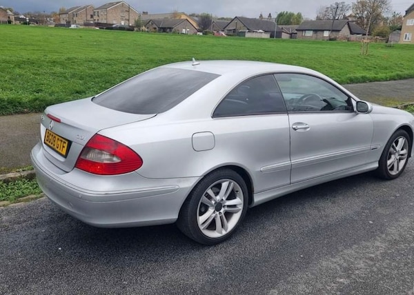 Used Mercedes-Benz CLK 2008 for sale - 76268816: Photo 16