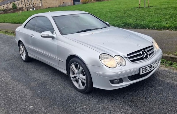 Used Mercedes-Benz CLK 2008 for sale - 76268816: Photo 4