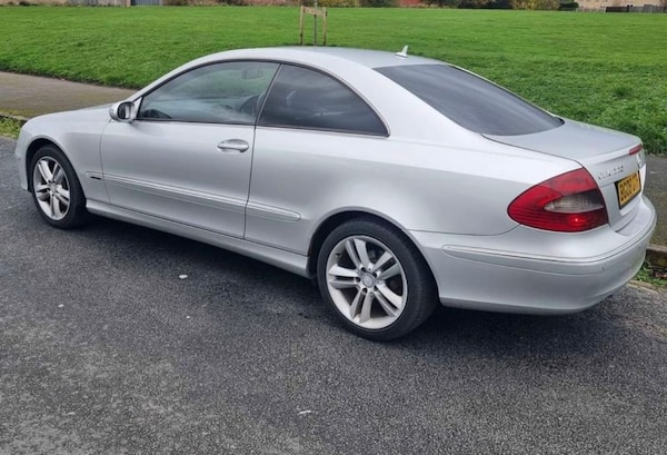 Used Mercedes-Benz CLK 2008 for sale - 76268816: Photo 9