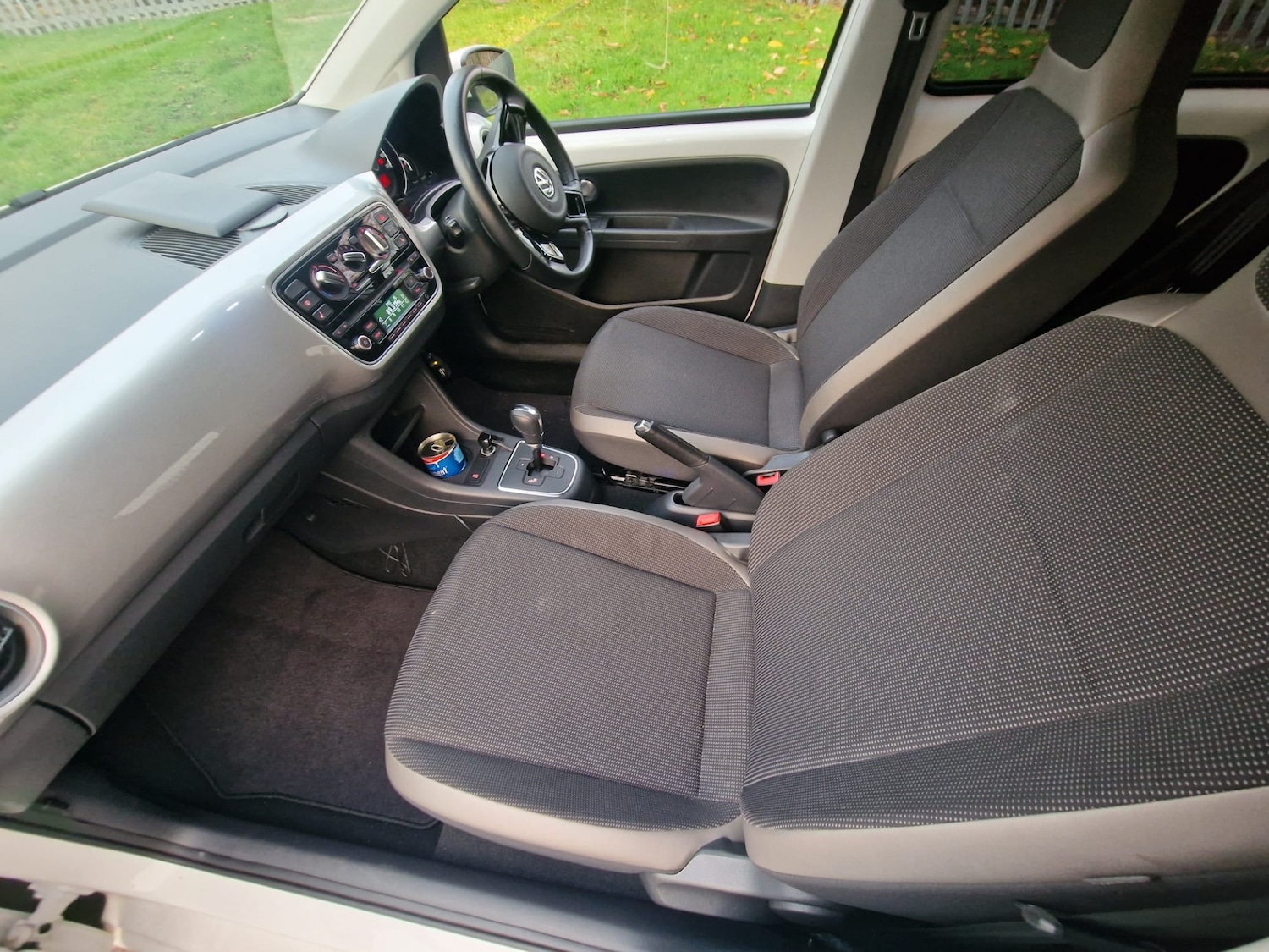 Used Volkswagen up! 2015 for sale - 76497118: Photo 11