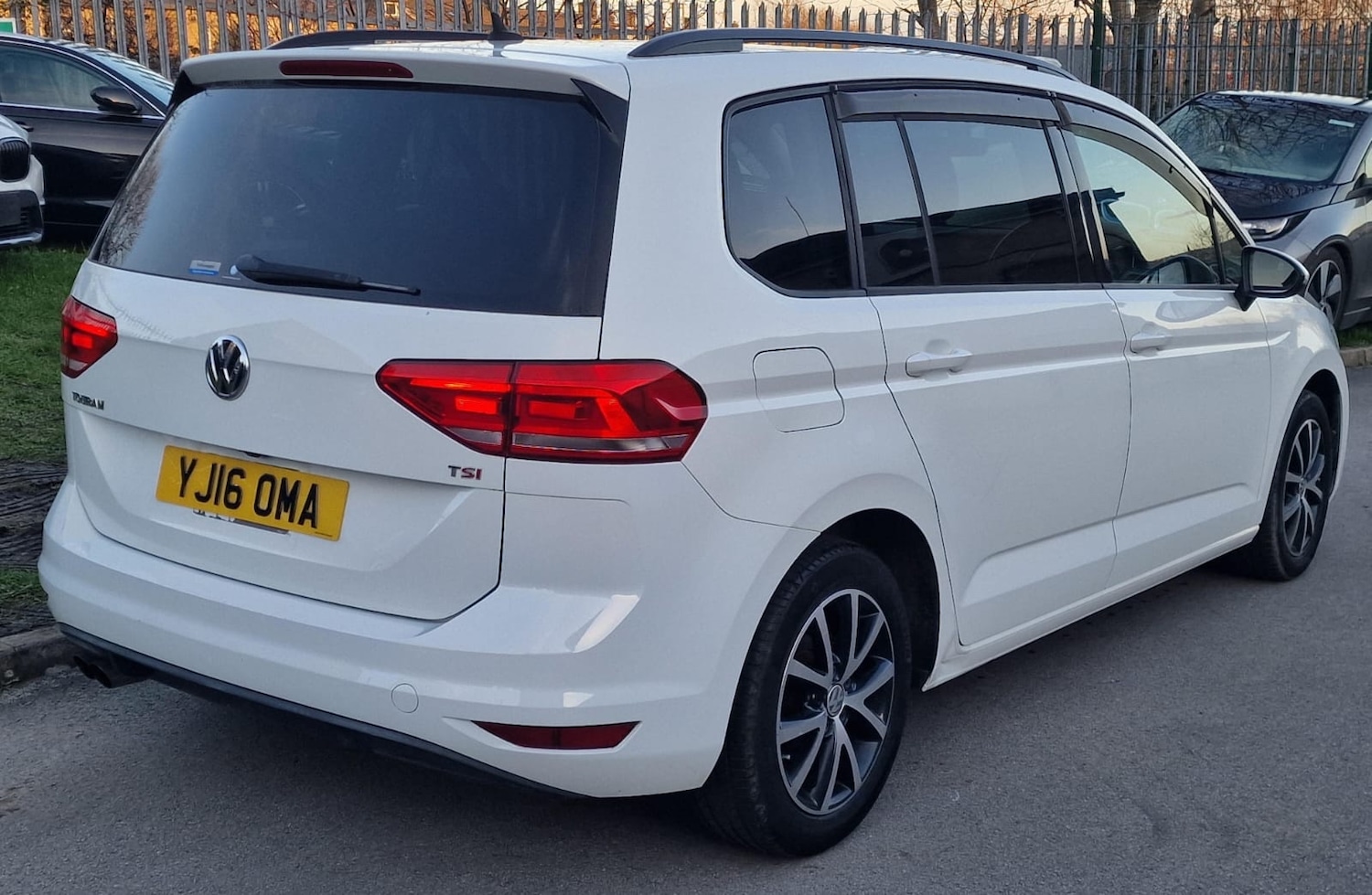 Used Volkswagen Touran 2016 for sale - 77896202: Photo 10