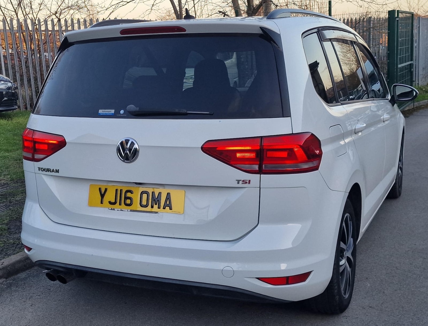 Used Volkswagen Touran 2016 for sale - 77896202: Photo 16