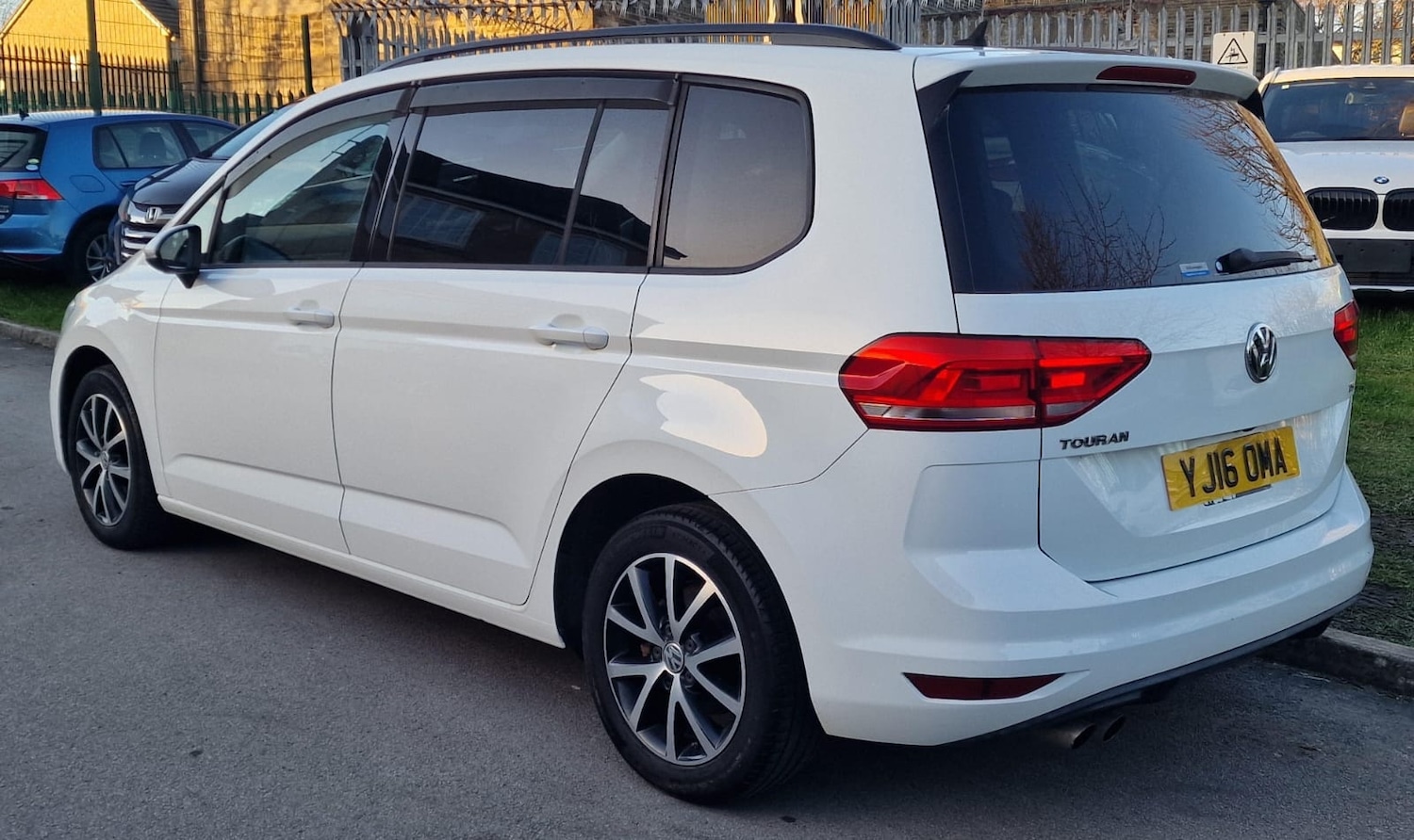 Used Volkswagen Touran 2016 for sale - 77896202: Photo 25