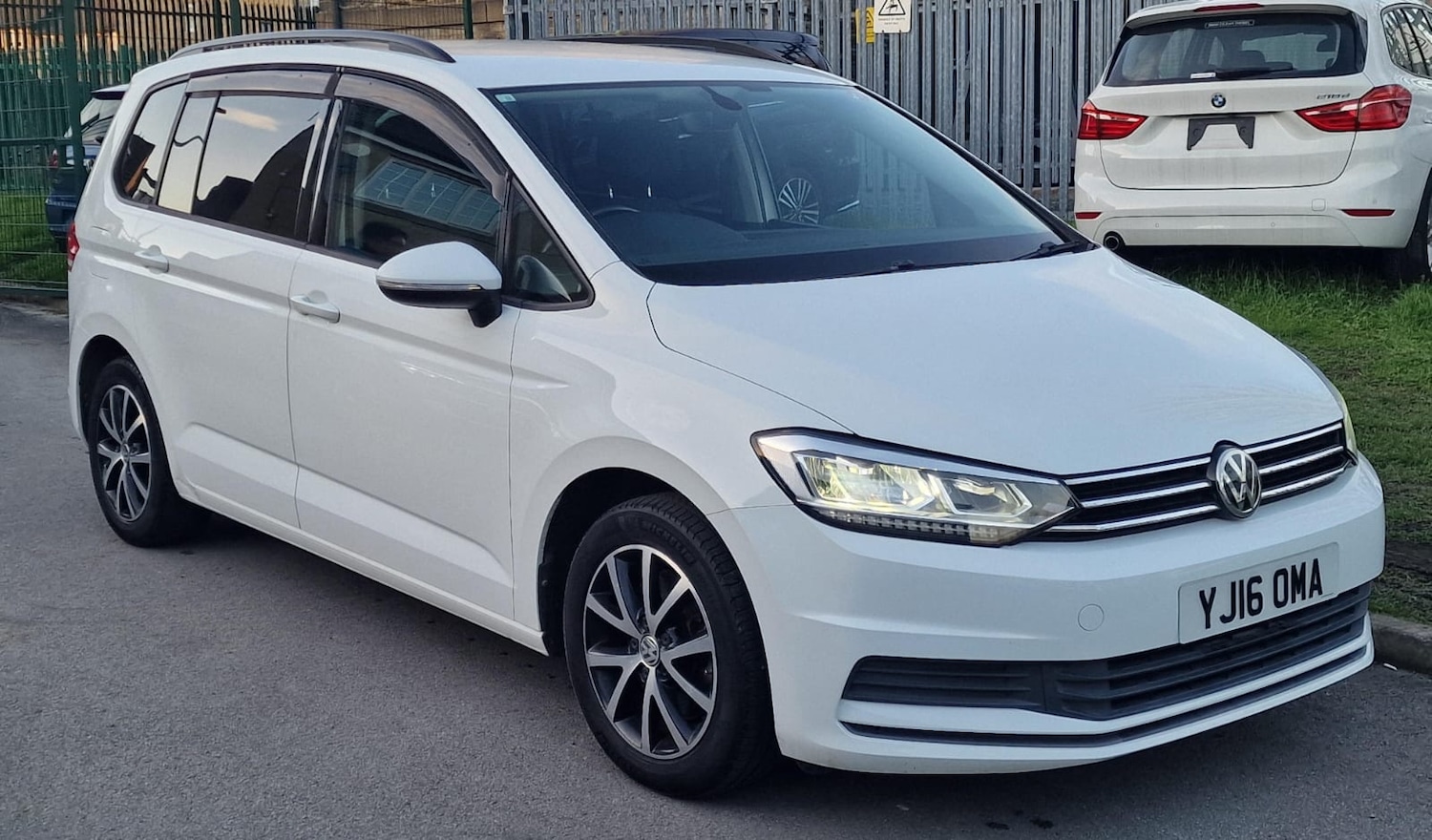 Used Volkswagen Touran 2016 for sale - 77896202: Photo 9