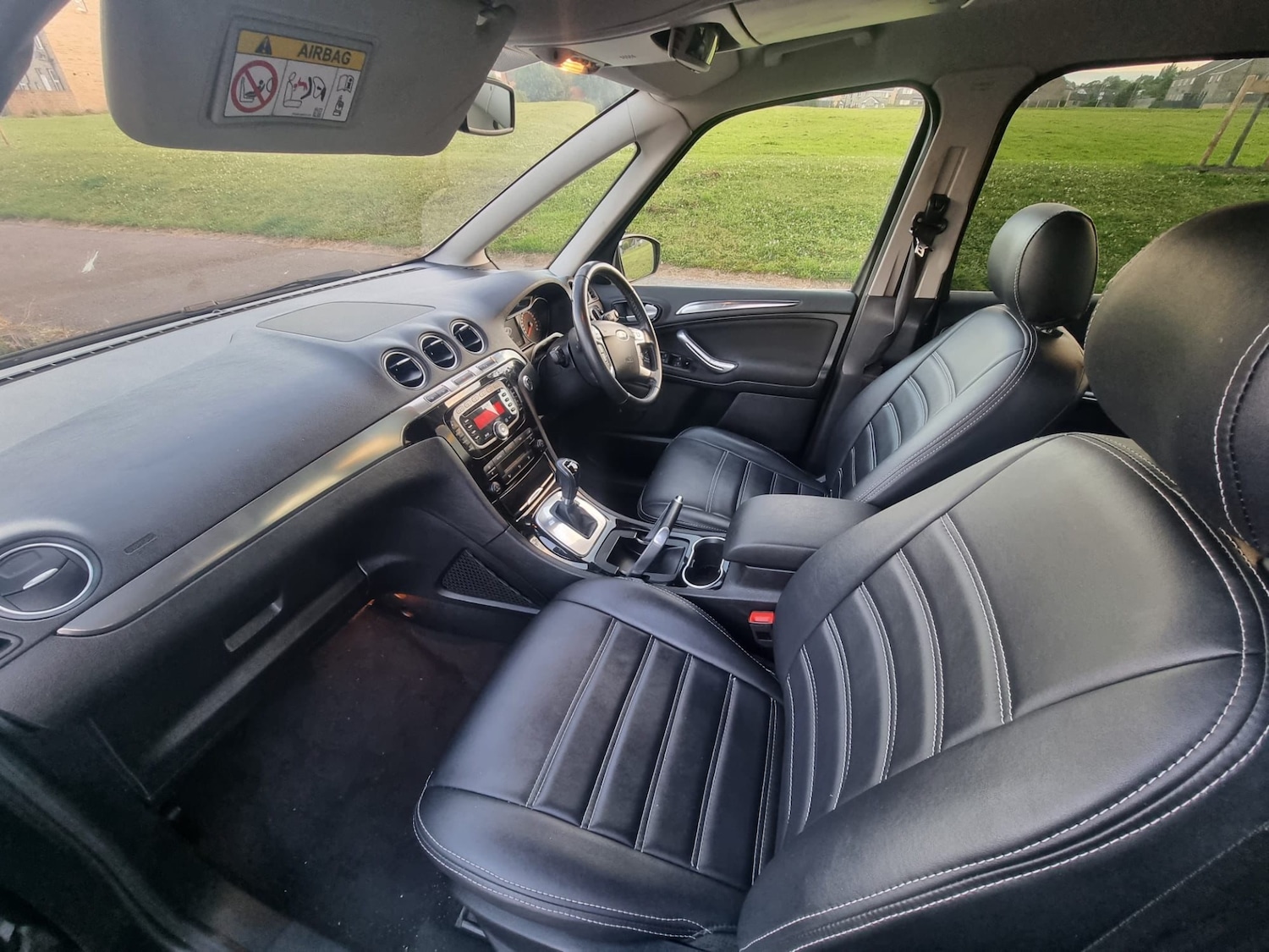 Used Ford Galaxy 2015 for sale - 76268822: Photo 22