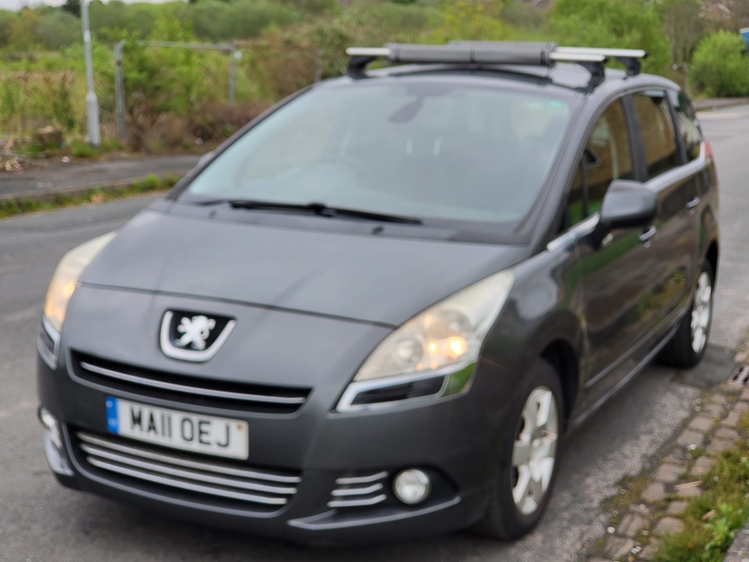 Used Peugeot 5008 2011 for sale - 76268780: Photo 1