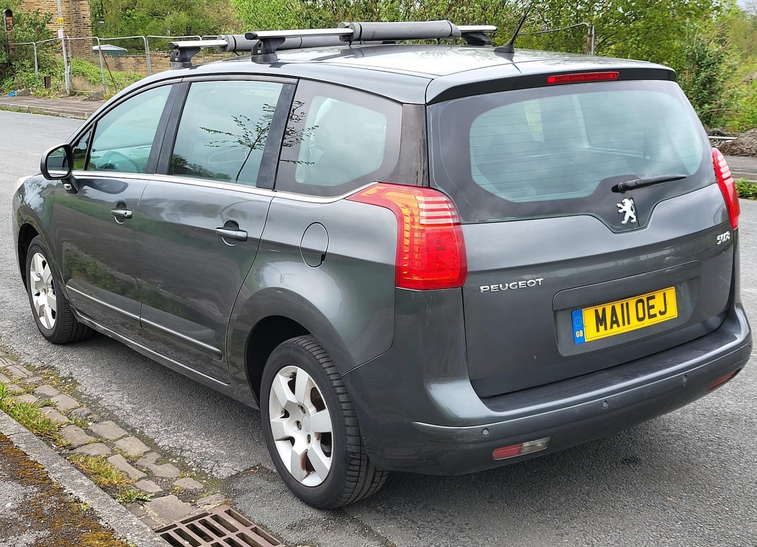 Used Peugeot 5008 2011 for sale - 76268780: Photo 19