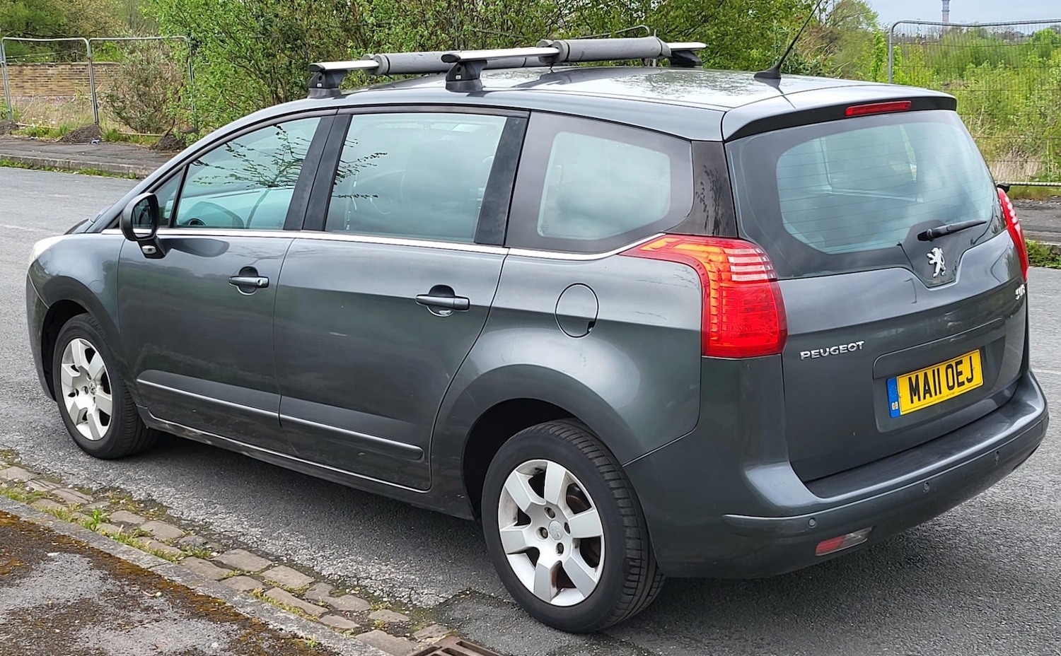 Used Peugeot 5008 2011 for sale - 76268780: Photo 20