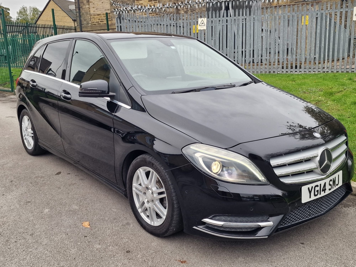Used Mercedes-Benz B Class 2014 for sale - 76418522: Photo 18