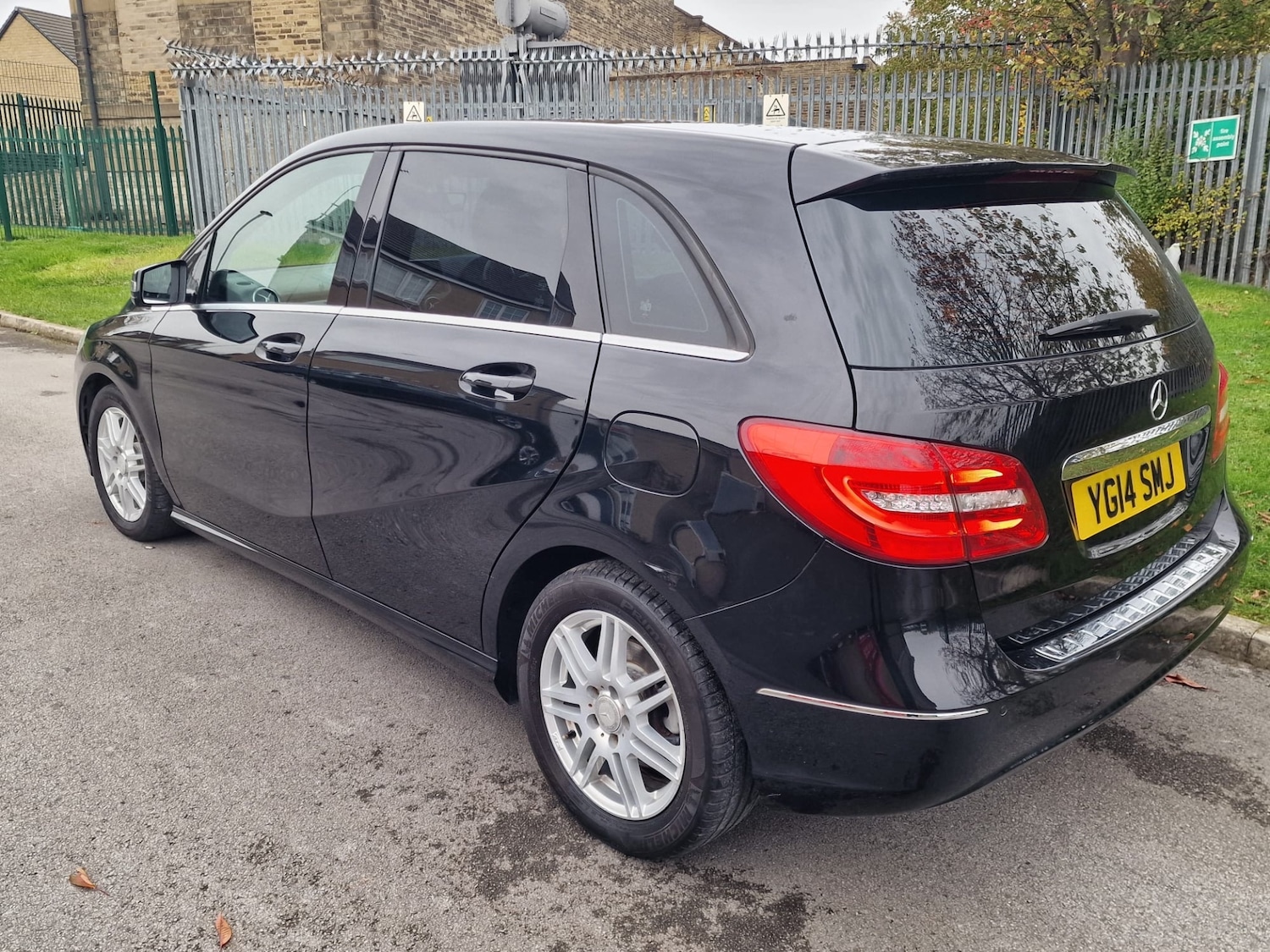 Used Mercedes-Benz B Class 2014 for sale - 76418522: Photo 27