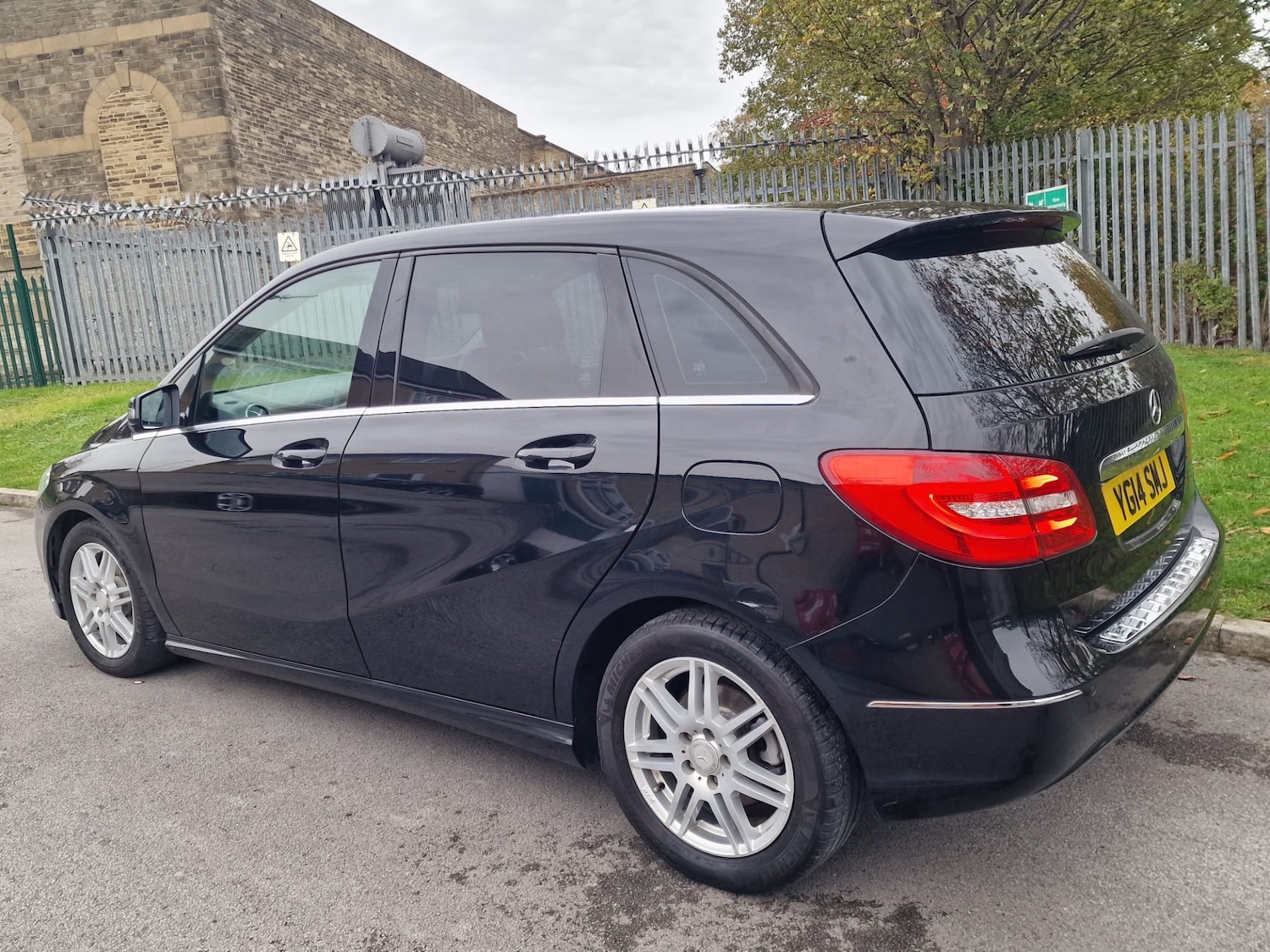 Used Mercedes-Benz B Class 2014 for sale - 76418522: Photo 28