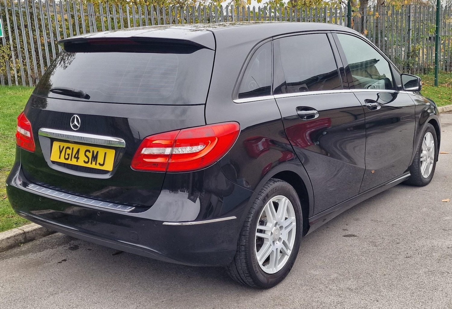 Used Mercedes-Benz B Class 2014 for sale - 76418522: Photo 9