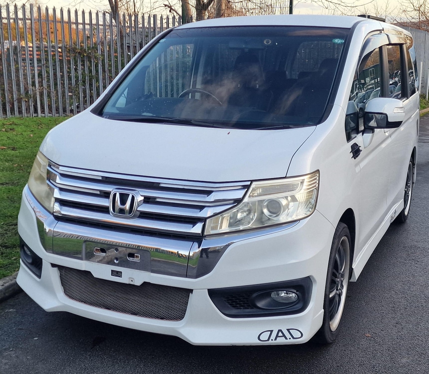 Used Honda Stepwagon 2013 for sale - 76858949: Photo 16