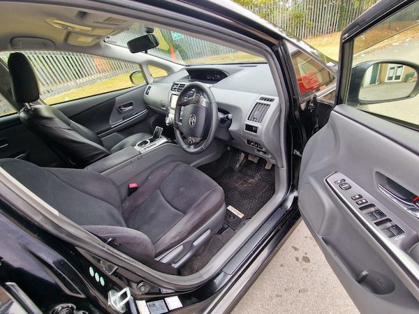 Used Toyota Prius+ 2025 for sale - 75665236: Photo 16