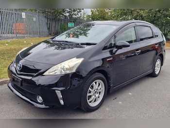 Used Toyota Prius+ 2014 for sale - 75665236: Photo