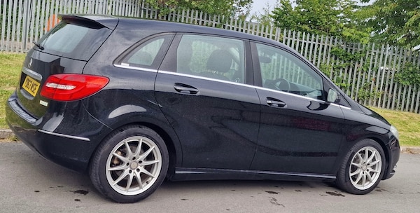 Used Mercedes-Benz B Class 2013 for sale - 74871786: Photo 18