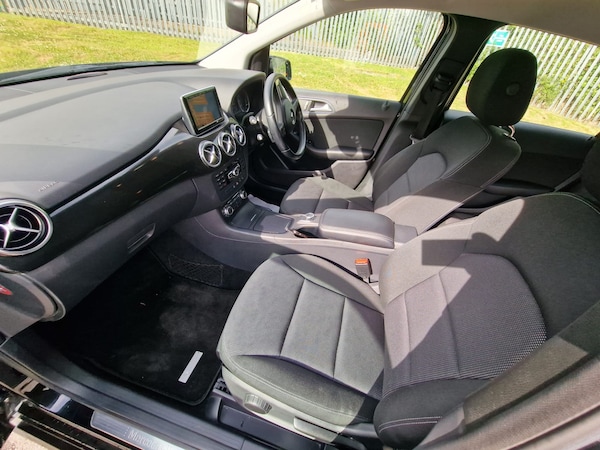 Used Mercedes-Benz B Class 2013 for sale - 74871786: Photo 23